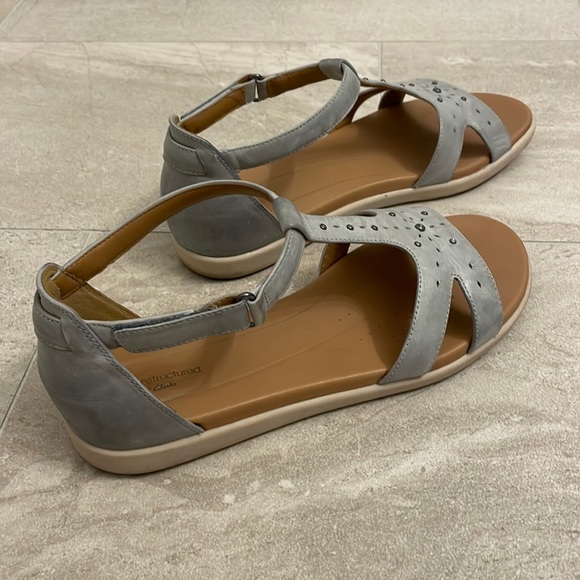 CLARKS Women’s Un Reisel Mara T Strap Sandal Size 12 - Picture 3 of 8
